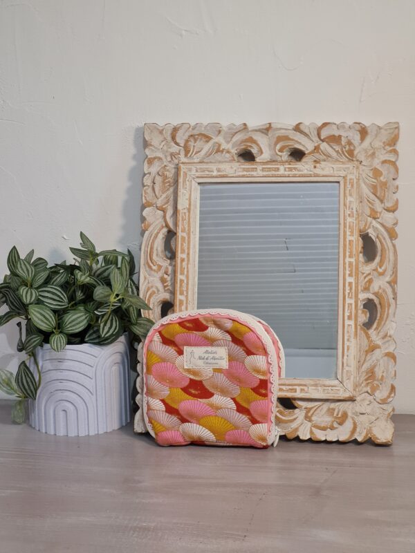 Pochette carrée tissu ombrelles, fermeture dentelle