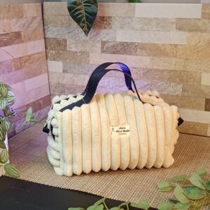 Trousse de toilette en velours grosses côtes écru