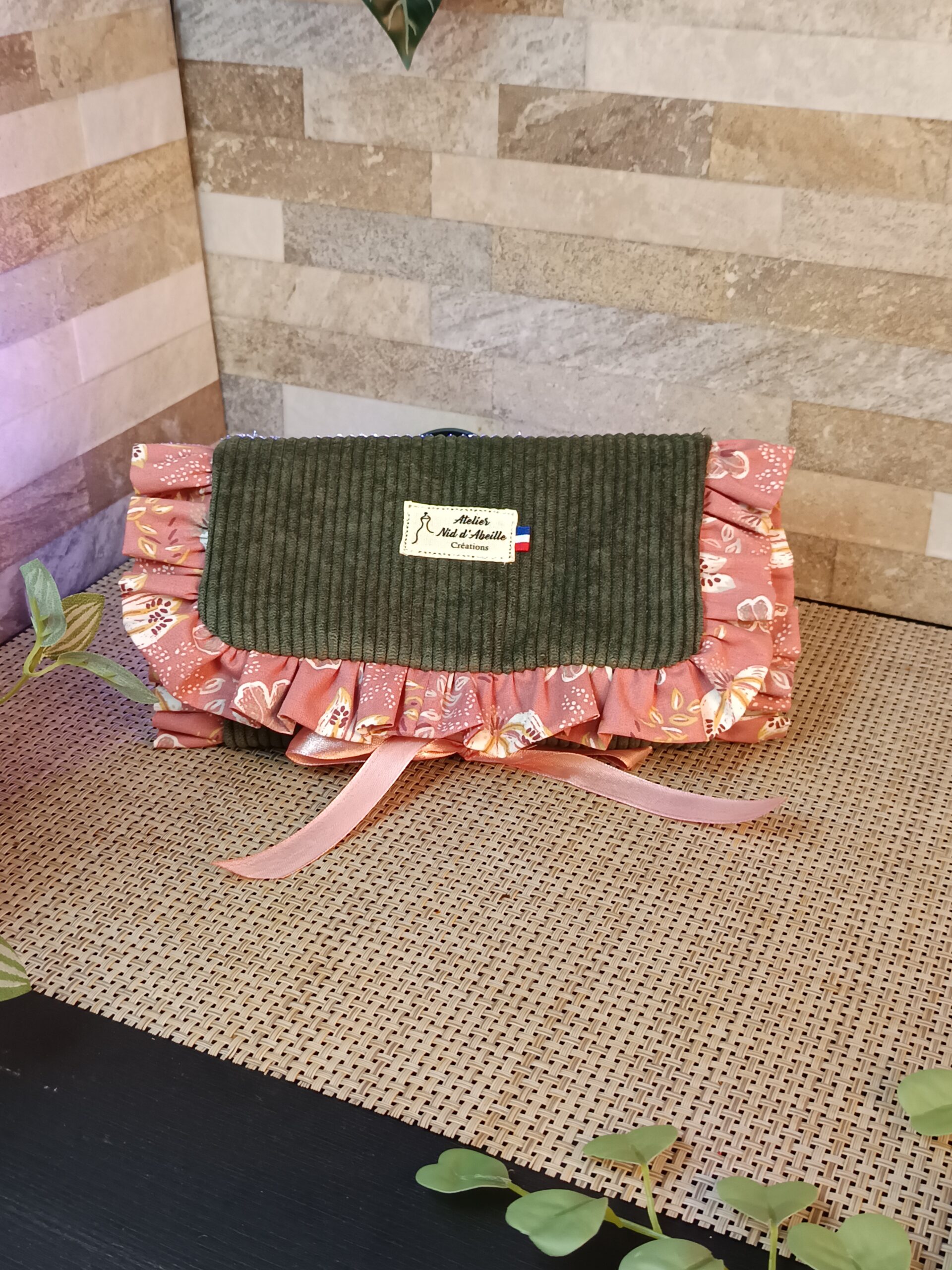 Trousse à bijoux en velours vert